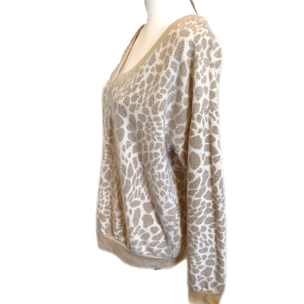 MTS animal print v-neck long sleeve cozy warm sweatshirt, size S - Picture 2 of 6